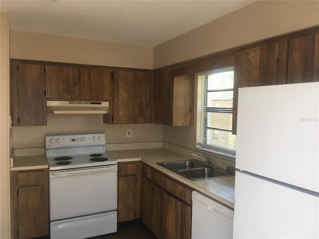 Foto del edificio - 5103 S Clarice Ct