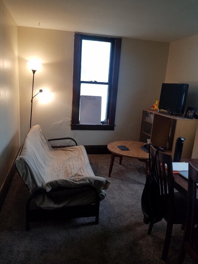 Foto del edificio - 415 Putnam St