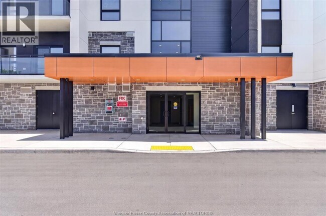 Photo du bâtiment - 11646 Tecumseh Rd E