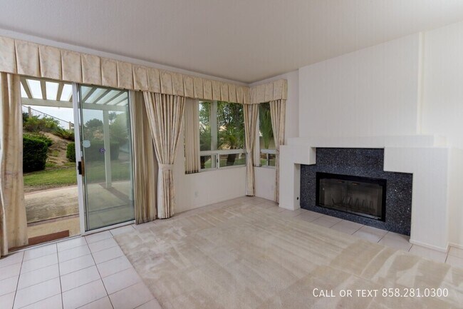 Foto del edificio - 8238 Guppy Ct