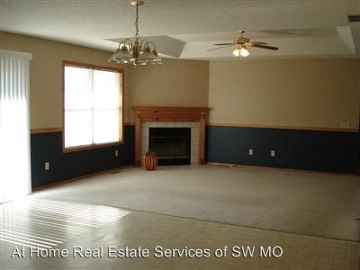 Building Photo - 3 br, 2 bath House - 3792 W Overland St