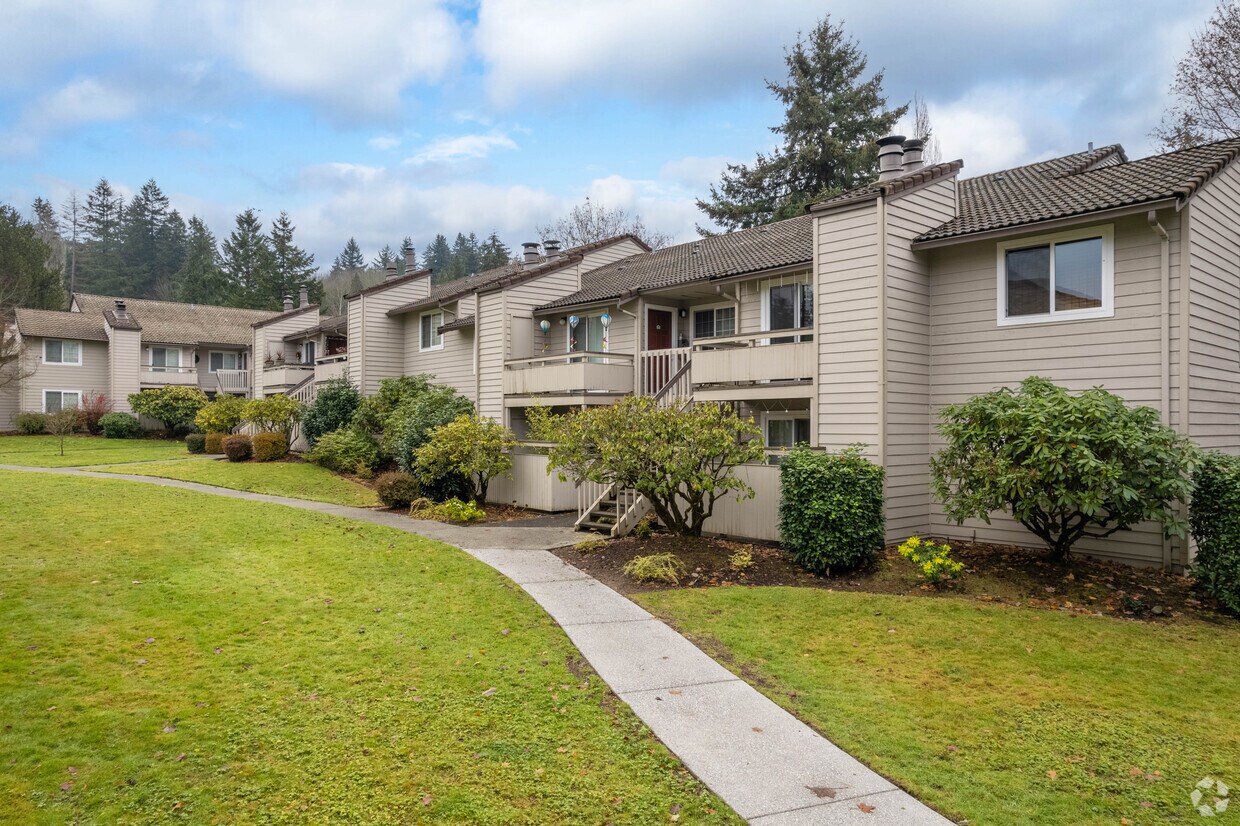 Exterior - Country Place Apartments