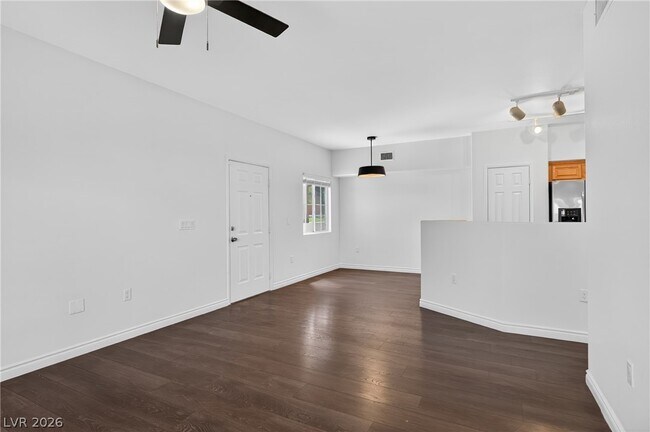 Foto del edificio - 9303 Gilcrease Ave