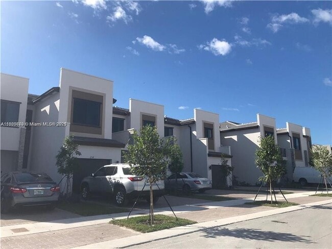 Building Photo - 278 NE 208th Terrace