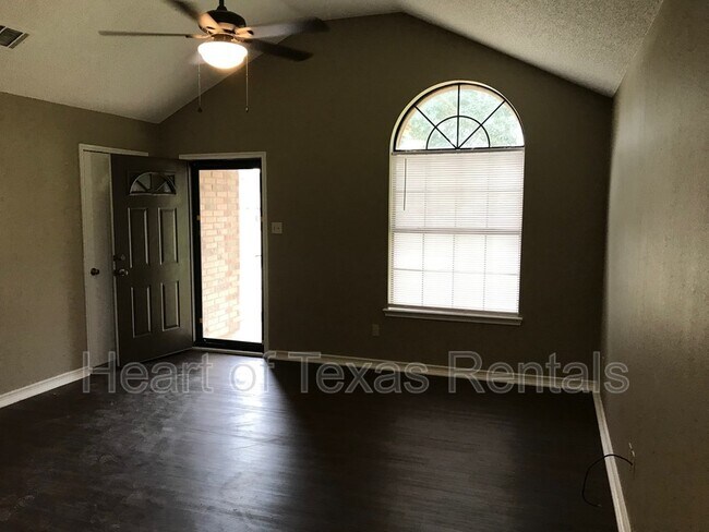 Foto del edificio - 275 Paintbrush