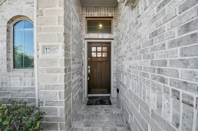 Foto del edificio - 11807 Latoveste Ln