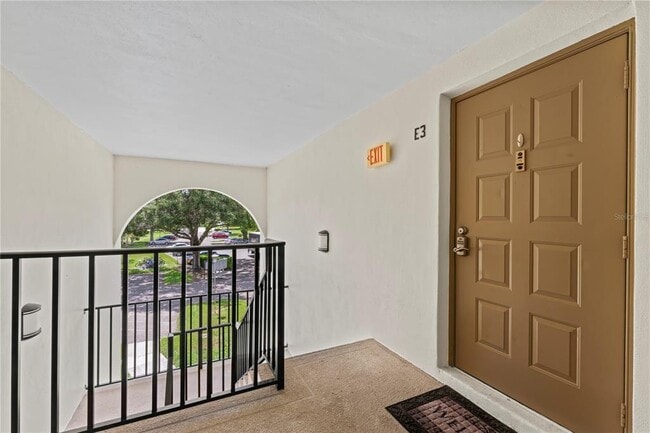 Foto del edificio - 3232 Lake Pine Way E