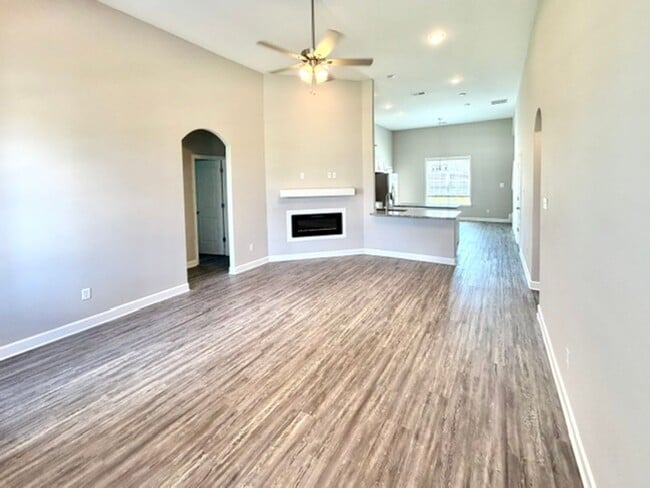 Photo - WindstoneEstateDr8771 Apartment