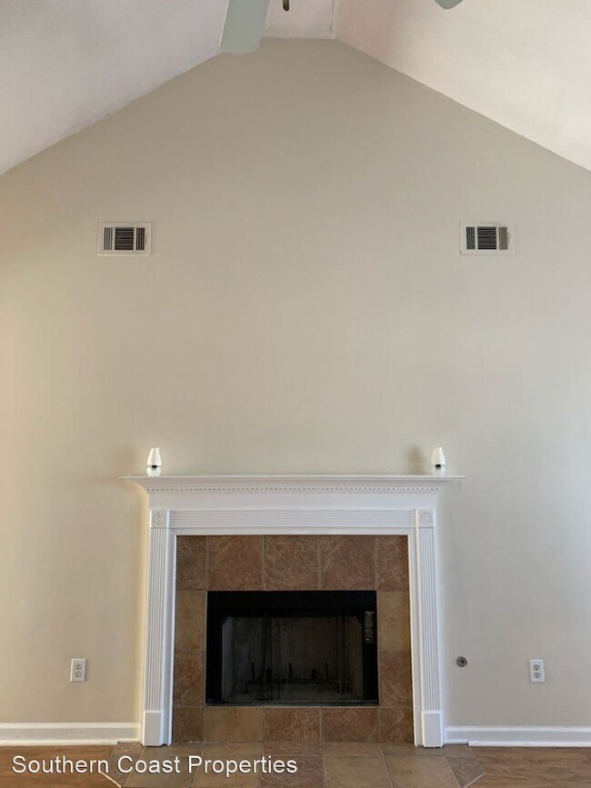 Foto del edificio - 4 br, 2 bath House - 5 Chadwick Court