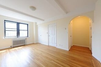 Building Photo - 850 Amsterdam Ave