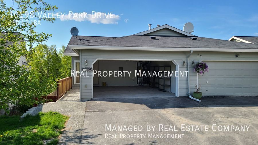 Foto principal - 10198 Valley Park Dr