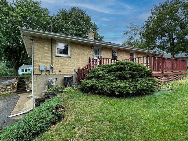 Foto del edificio - 5718 South St