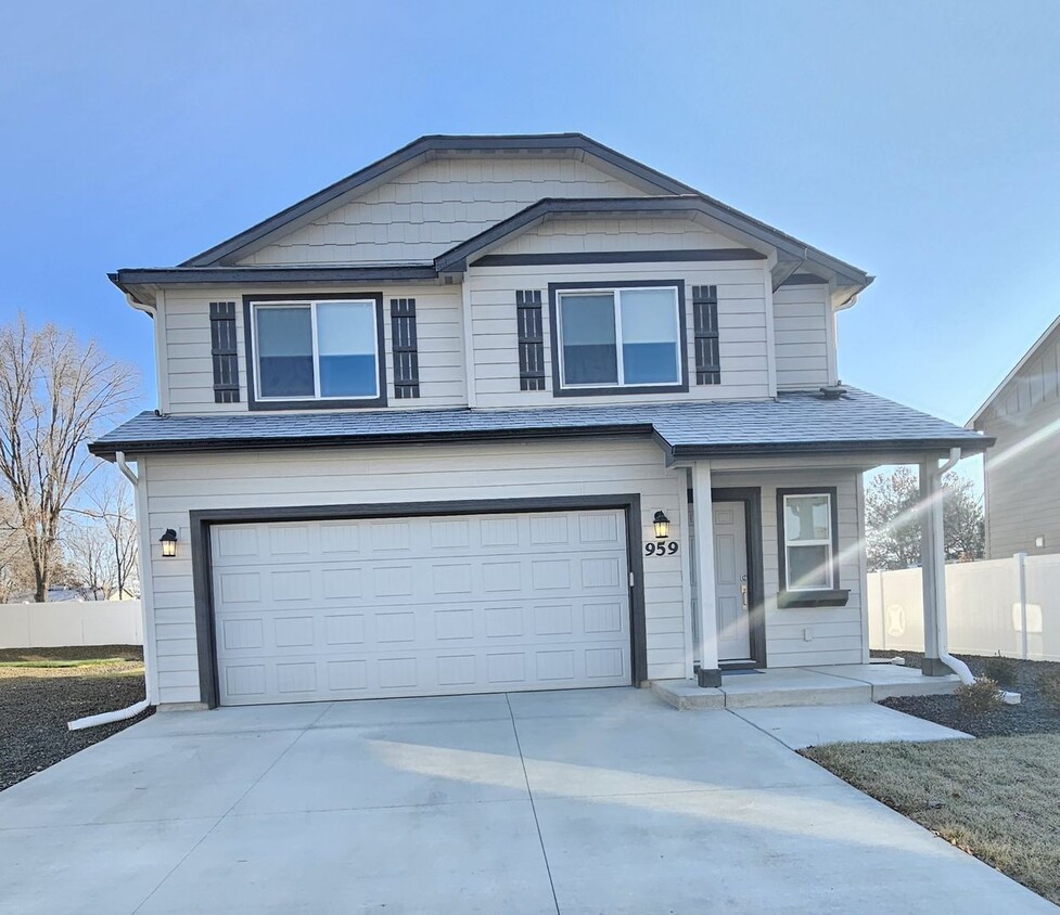 Primary Photo - Brand New 3 Bed Home - Nampa