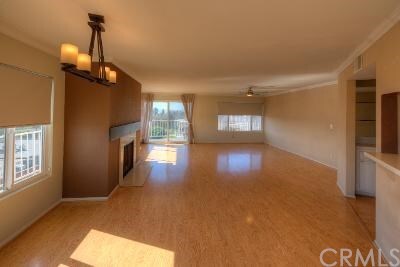 Foto del edificio - 2120 E Hill St