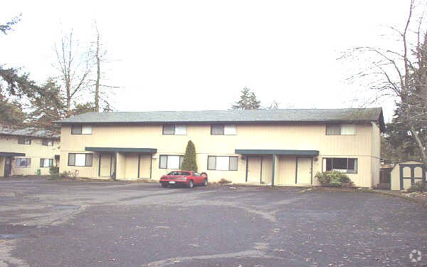Building Photo - Brentwood Townhomes