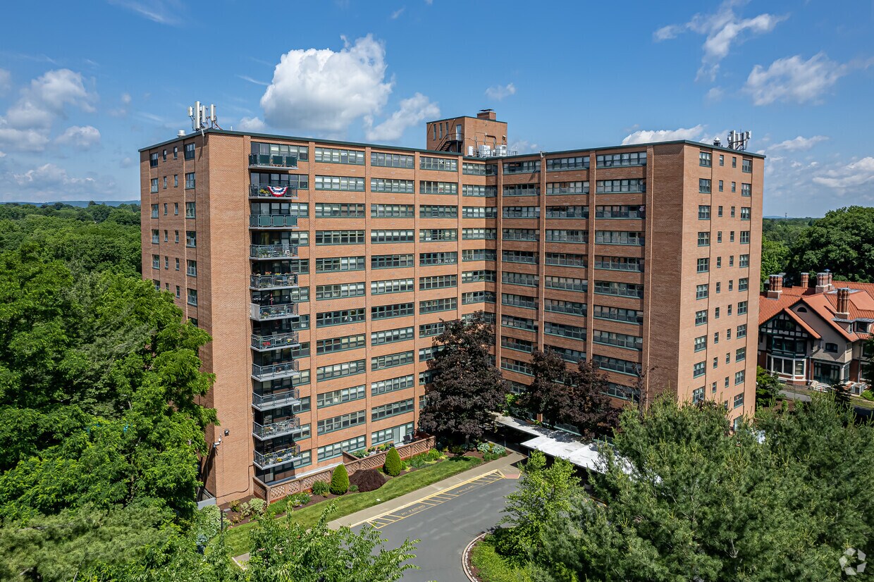 The Woodland Apartments in Hartford, CT