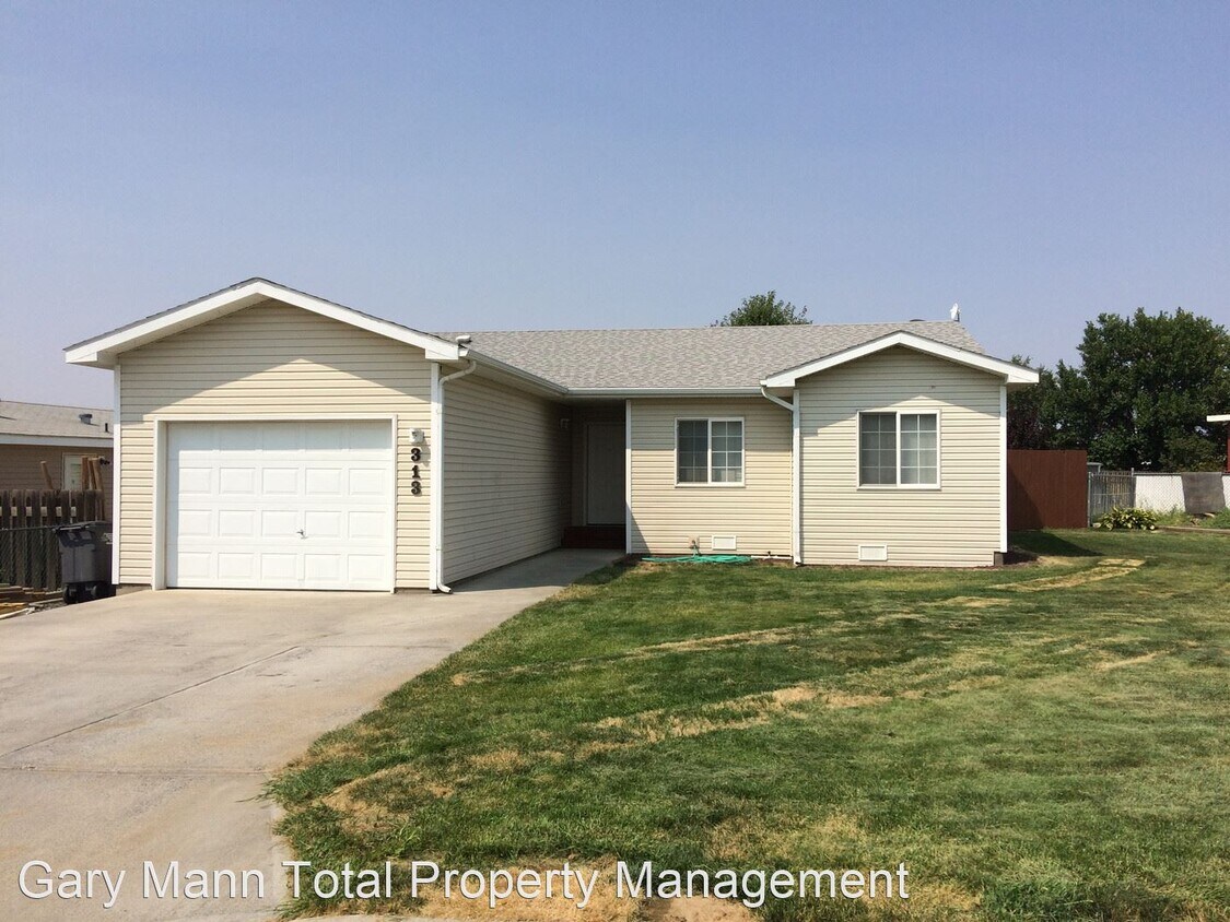 313 5th Ave SE, Ephrata, WA 98823 House Rental in Ephrata, WA