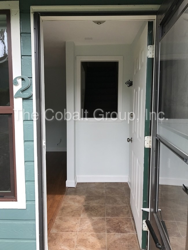 Building Photo - 7875 SW Fanno Creek Dr
