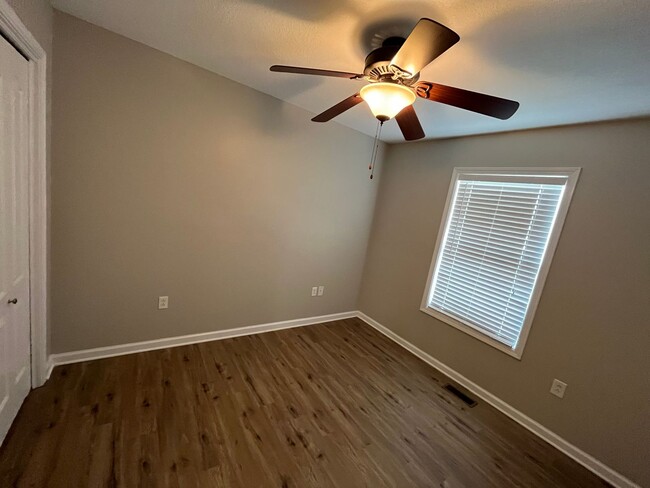 Foto del edificio - Charming 3 Bed / 2 Bath Ranch-Style Home o...