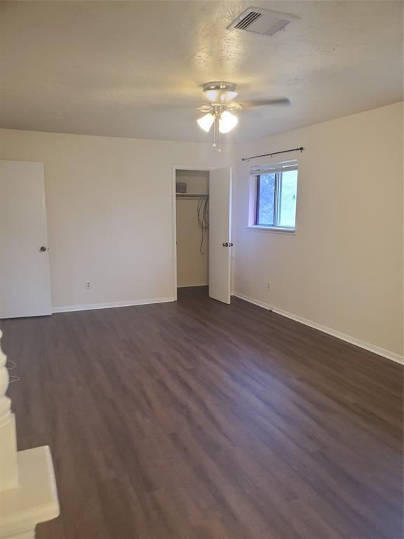 Building Photo - 204 Banyan St