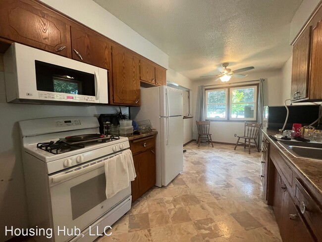 Building Photo - 3 br, 1 bath House - 1800 Wilson Ave