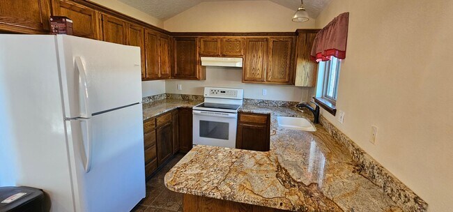 Foto del edificio - Beautiful 3 bedroom, 2 bath home for rent