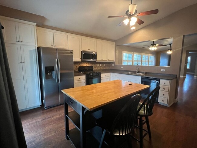 Photo - 1462 Antioch Ct House