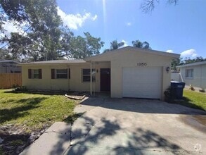 Building Photo - 1355 Davis Rd