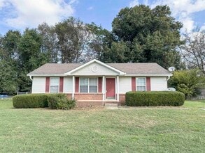 Building Photo - 581 Oakmont Dr Building Photo - 581 Oakmont Dr