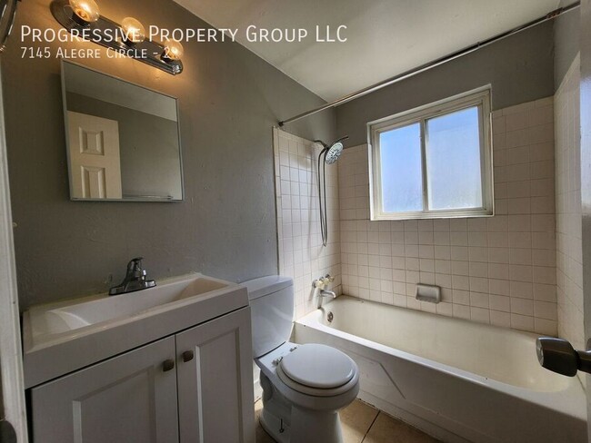 Building Photo - 7145 Alegre Cir