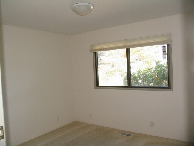 Foto del edificio - Nice Home in Hillsboro