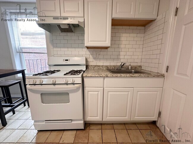 Foto del edificio - 39 Charter St