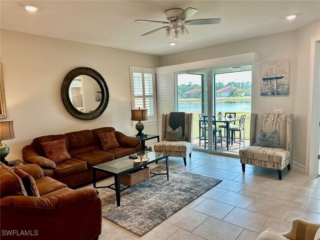 Foto del edificio - 3944 Crosswater Dr