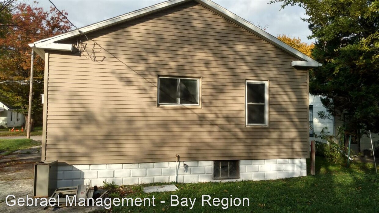 Primary Photo - 3 br, 1 bath House - 1439 Greenwich St.