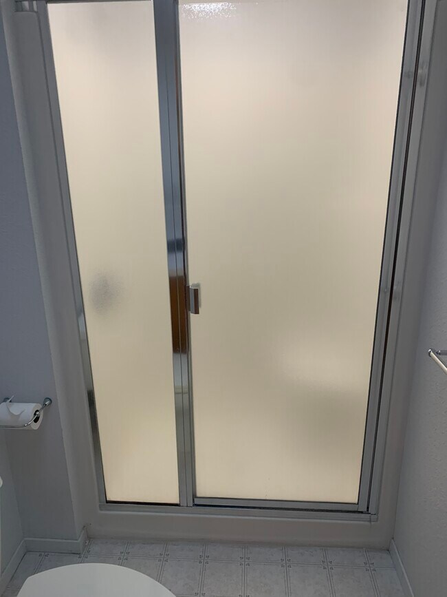 Foto del edificio - 2122 Smith Ln