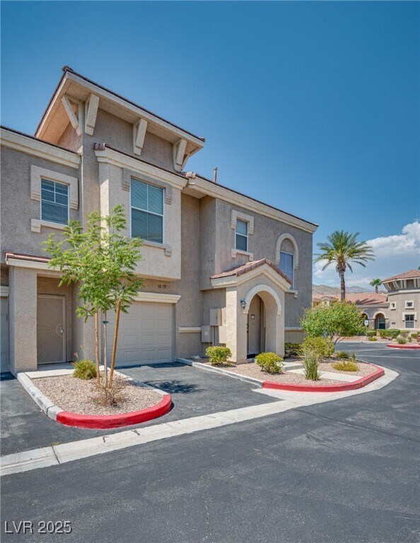Foto del edificio - 10550 W Alexander Rd