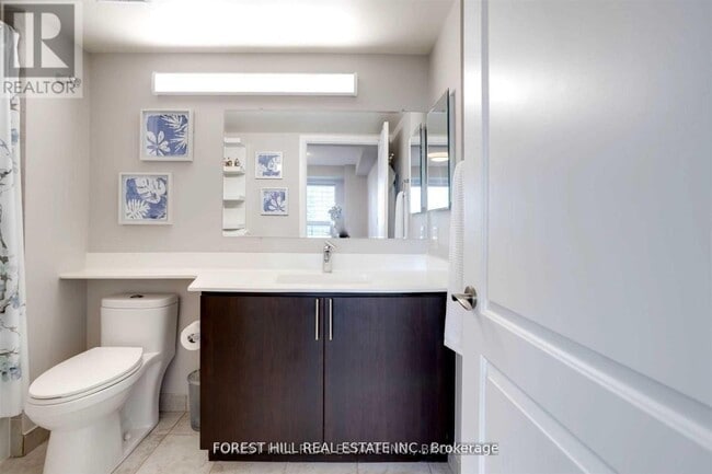 Building Photo - 20 N Park Rd