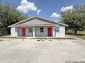 Building Photo - 305 Haeckerville Rd