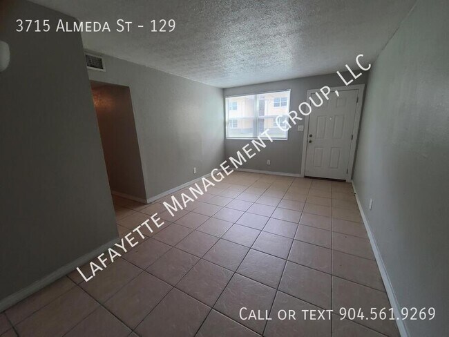 Building Photo - 3715 Almeda St