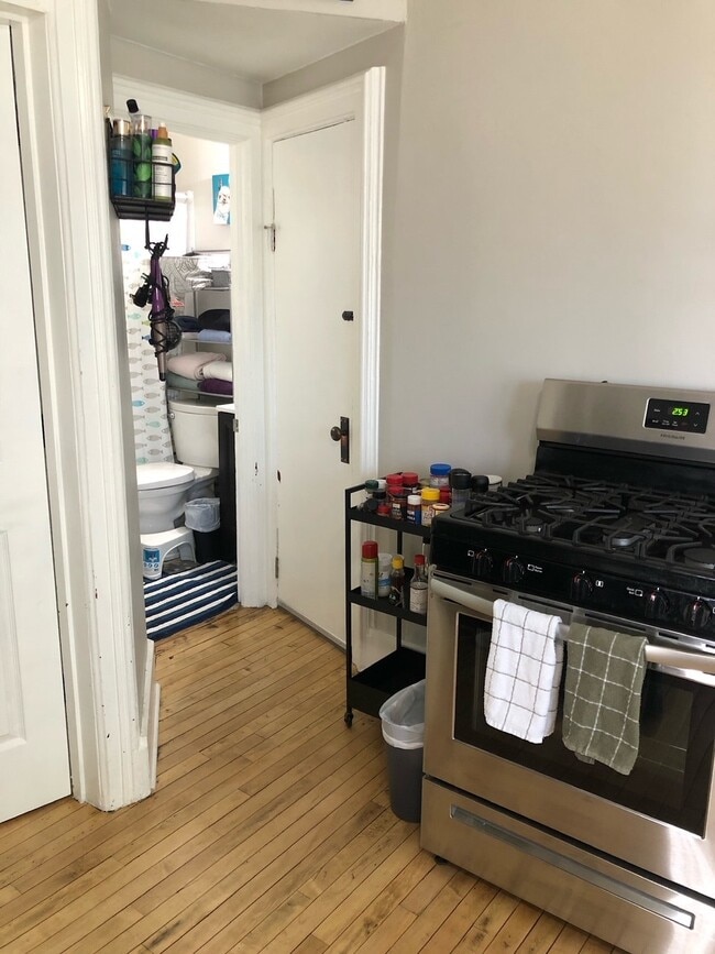 Foto del edificio - 2460 S Delaware Ave