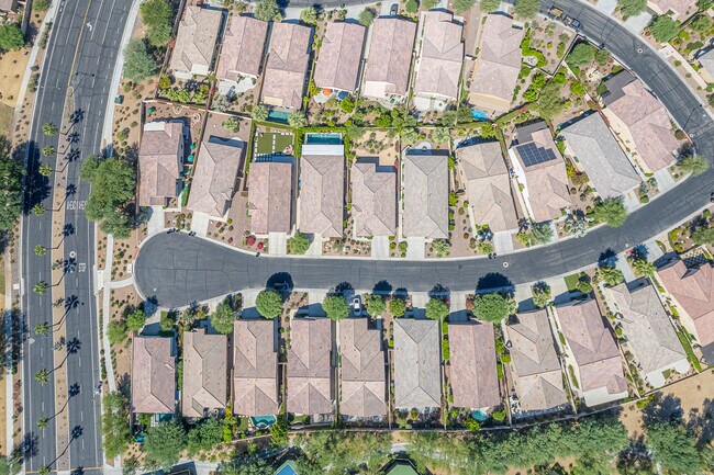 Foto del edificio - 81363 Corte Compras