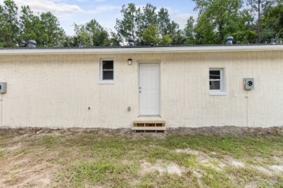 Foto del edificio - 1217 Pineview St