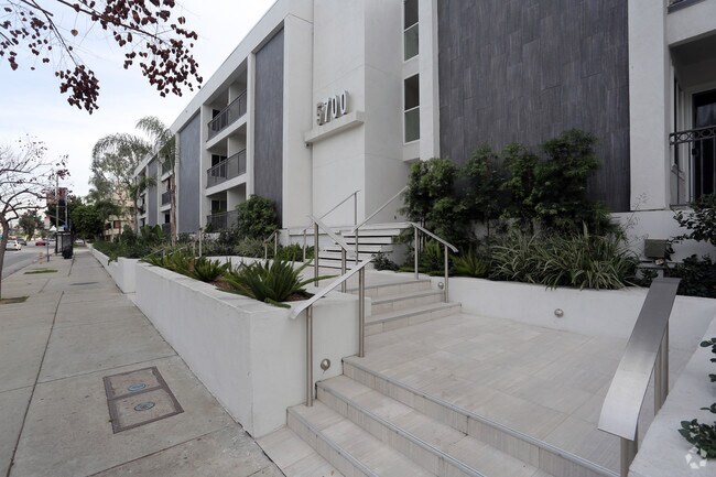 Miracle Mile Terrace Apartments Los Angeles Ca Building Photo Miracle Mile Terrace Apartments