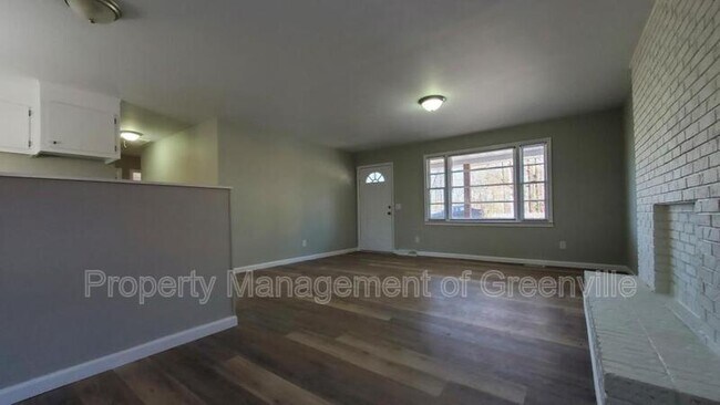Foto del edificio - 13 Glen Haven Ct