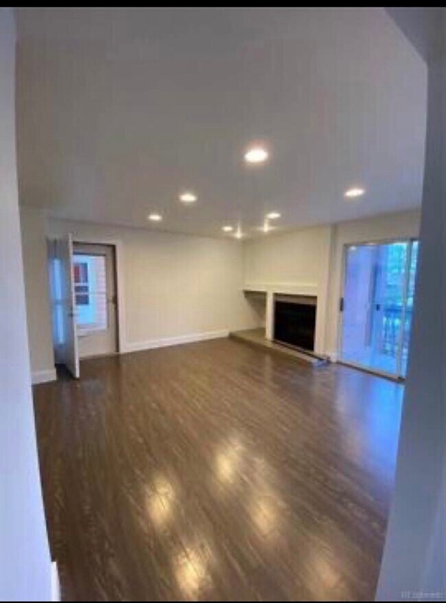 4899 S Dudley St Unit D8, Littleton, CO 80123 Apartments in Littleton