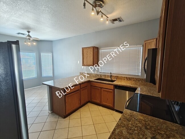 Building Photo - 7485 W Briner Dr