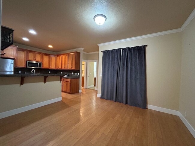 Foto del edificio - 2610 E 20th St