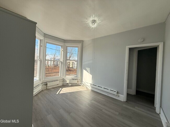 Foto del edificio - 184 Quail St