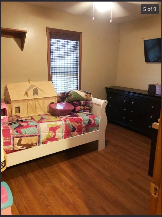 Foto del edificio - 215 E New Melville Rd