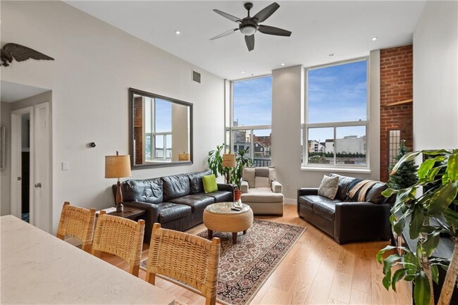 Foto del edificio - 1 Commercial Wharf